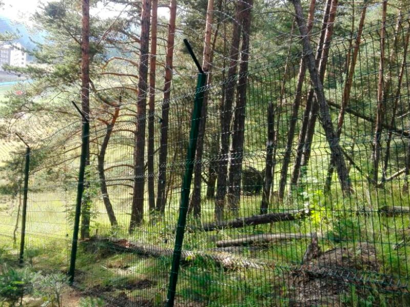 Сварные секционные сетки для забора